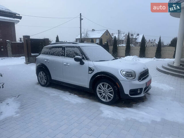 Белый Мини Кантримен, объемом двигателя 2 л и пробегом 92 тыс. км за 18900 $, фото 27 на Automoto.ua