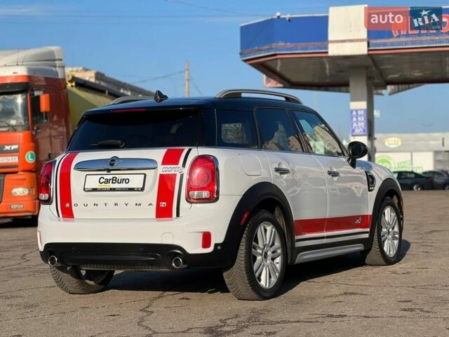 Белый Мини Кантримен, объемом двигателя 2 л и пробегом 65 тыс. км за 18900 $, фото 12 на Automoto.ua