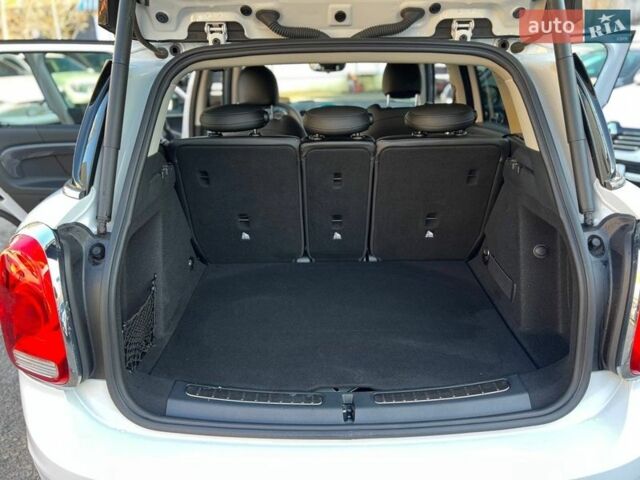 Белый Мини Кантримен, объемом двигателя 2 л и пробегом 65 тыс. км за 18900 $, фото 32 на Automoto.ua