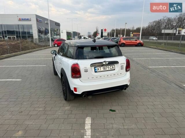 Белый Мини Кантримен, объемом двигателя 2 л и пробегом 73 тыс. км за 21500 $, фото 9 на Automoto.ua