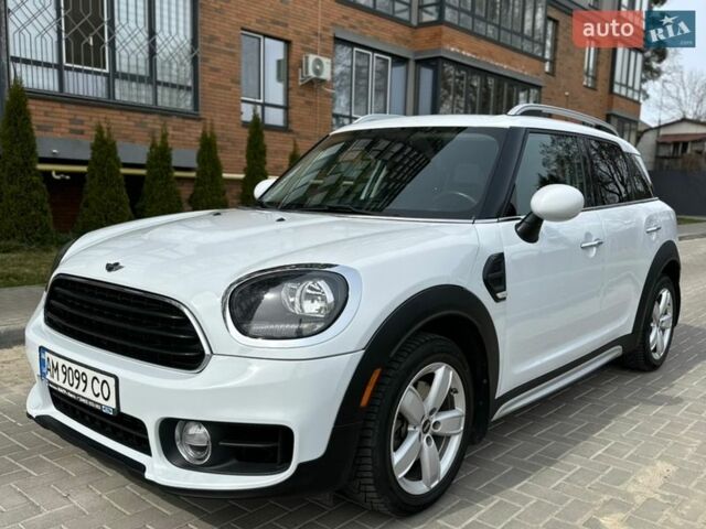 Белый Мини Кантримен, объемом двигателя 1.5 л и пробегом 63 тыс. км за 15750 $, фото 11 на Automoto.ua