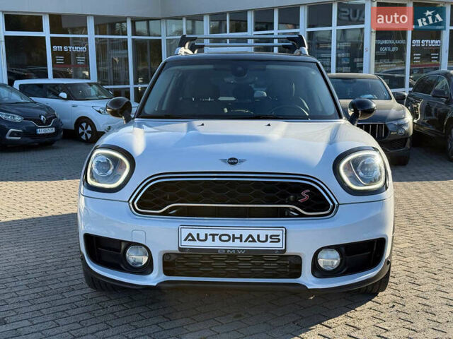 Белый Мини Кантримен, объемом двигателя 2 л и пробегом 170 тыс. км за 17999 $, фото 2 на Automoto.ua