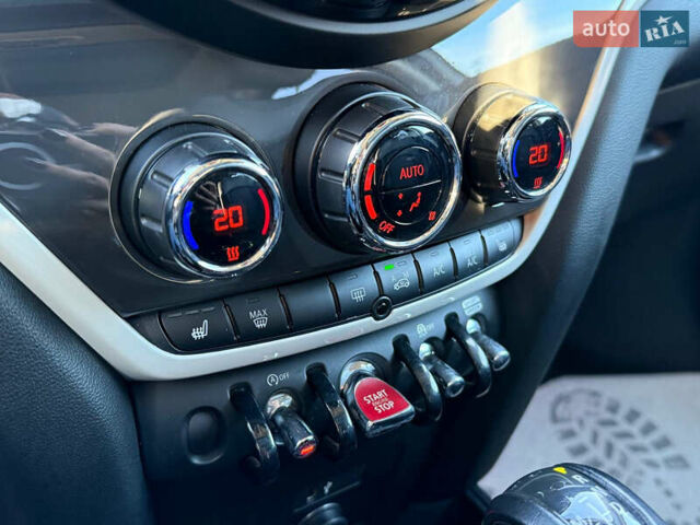 Белый Мини Кантримен, объемом двигателя 2 л и пробегом 170 тыс. км за 17999 $, фото 16 на Automoto.ua