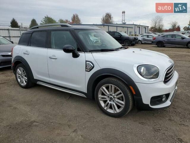 Белый Мини Кантримен, объемом двигателя 1.5 л и пробегом 91 тыс. км за 3600 $, фото 3 на Automoto.ua