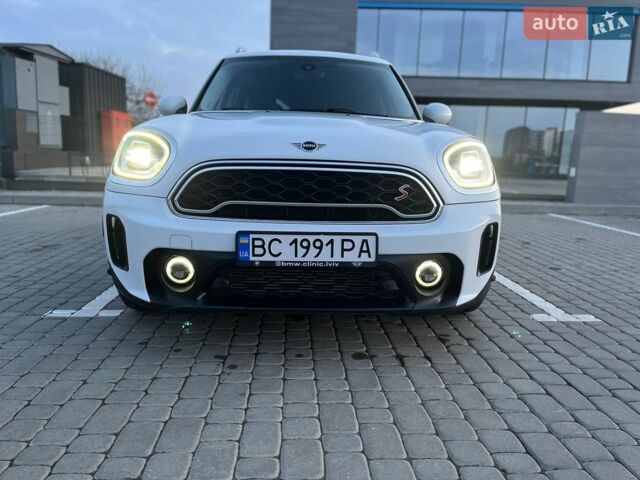 Белый Мини Кантримен, объемом двигателя 2 л и пробегом 175 тыс. км за 15500 $, фото 20 на Automoto.ua