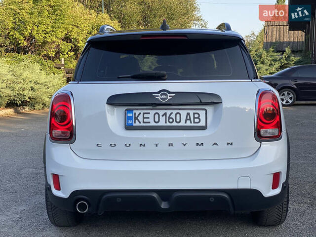 Білий Міні Кантрімен, об'ємом двигуна 2 л та пробігом 85 тис. км за 24500 $, фото 3 на Automoto.ua