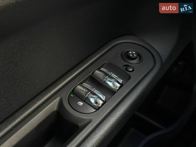 Белый Мини Кантримен, объемом двигателя 1.5 л и пробегом 51 тыс. км за 15900 $, фото 38 на Automoto.ua