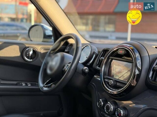 Белый Мини Кантримен, объемом двигателя 1.5 л и пробегом 51 тыс. км за 17500 $, фото 24 на Automoto.ua