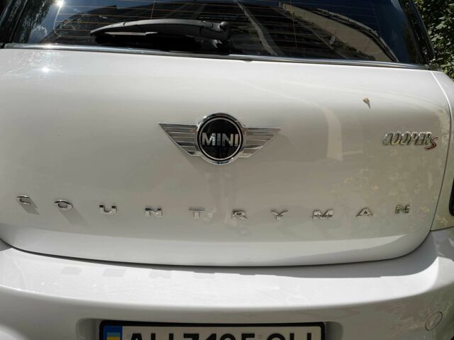 Мини Кантримен 2015 в Днепре (Днепропетровске) на Automoto.ua Белый Мини Кантримен, объемом двигателя 1.6 л и пробегом 63 тыс. км за 15000 $, фото 21 на Automoto.ua