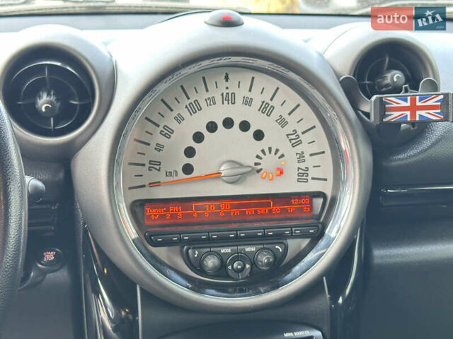 Белый Мини Кантримен, объемом двигателя 1.6 л и пробегом 77 тыс. км за 12800 $, фото 29 на Automoto.ua