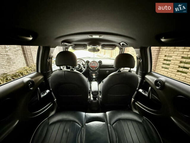Белый Мини Кантримен, объемом двигателя 1.6 л и пробегом 242 тыс. км за 7850 $, фото 23 на Automoto.ua
