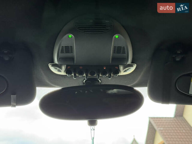 Белый Мини Кантримен, объемом двигателя 1.6 л и пробегом 242 тыс. км за 7850 $, фото 18 на Automoto.ua