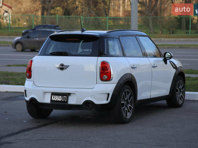 Белый Мини Кантримен, объемом двигателя 1.6 л и пробегом 170 тыс. км за 9900 $, фото 5 на Automoto.ua