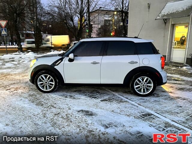 Білий Міні Кантрімен, об'ємом двигуна 1.6 л та пробігом 204 тис. км за 11750 $, фото 3 на Automoto.ua