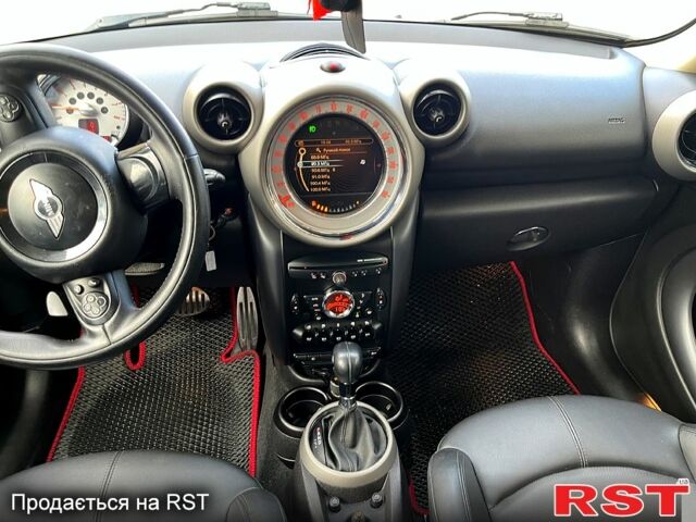 Білий Міні Кантрімен, об'ємом двигуна 1.6 л та пробігом 204 тис. км за 11750 $, фото 11 на Automoto.ua