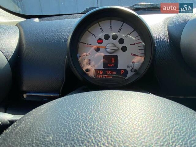 Белый Мини Кантримен, объемом двигателя 1.6 л и пробегом 200 тыс. км за 11000 $, фото 16 на Automoto.ua