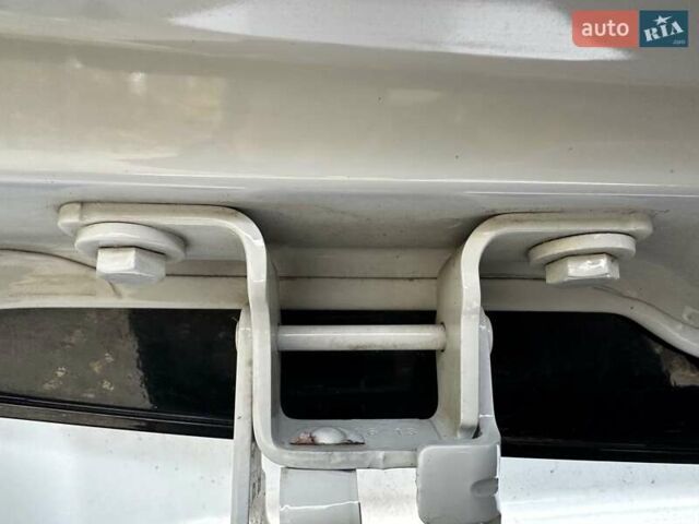 Белый Мини Кантримен, объемом двигателя 2 л и пробегом 185 тыс. км за 12250 $, фото 27 на Automoto.ua