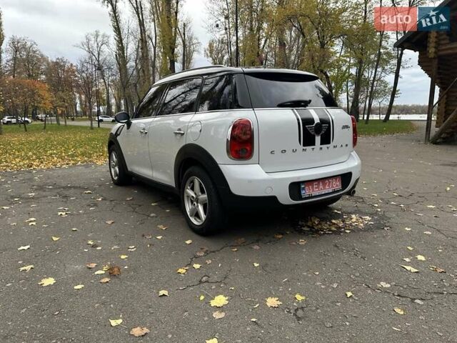 Белый Мини Кантримен, объемом двигателя 2 л и пробегом 185 тыс. км за 12250 $, фото 11 на Automoto.ua