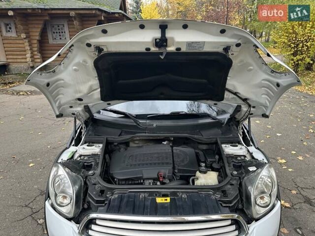 Белый Мини Кантримен, объемом двигателя 2 л и пробегом 185 тыс. км за 12250 $, фото 16 на Automoto.ua