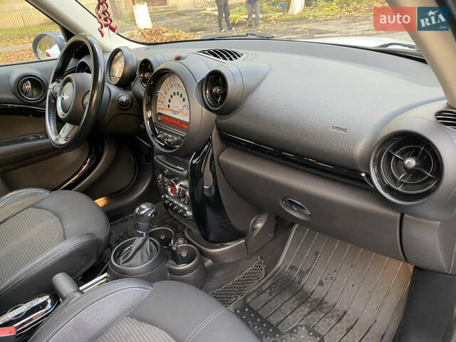 Белый Мини Кантримен, объемом двигателя 1.6 л и пробегом 155 тыс. км за 10800 $, фото 13 на Automoto.ua