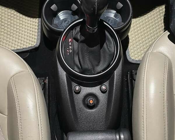 Белый Мини Кантримен, объемом двигателя 1.6 л и пробегом 290 тыс. км за 10800 $, фото 30 на Automoto.ua