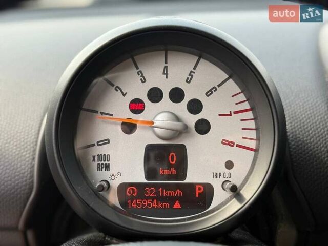 Білий Міні Кантрімен, об'ємом двигуна 1.6 л та пробігом 146 тис. км за 12400 $, фото 31 на Automoto.ua