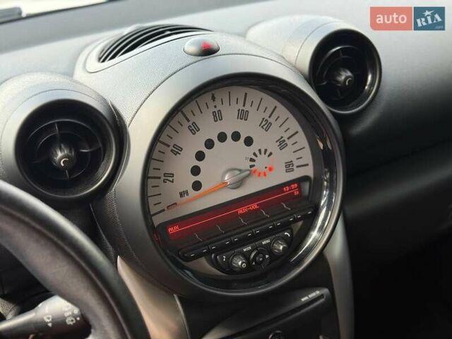 Белый Мини Кантримен, объемом двигателя 1.6 л и пробегом 146 тыс. км за 11900 $, фото 16 на Automoto.ua