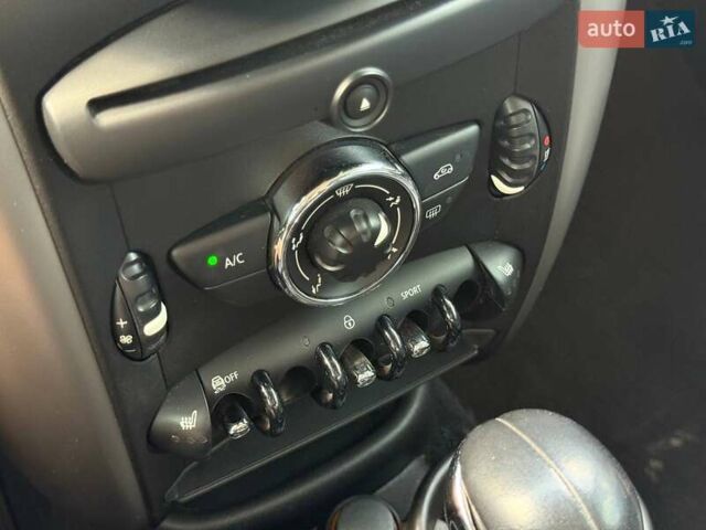 Белый Мини Кантримен, объемом двигателя 1.6 л и пробегом 146 тыс. км за 11900 $, фото 18 на Automoto.ua