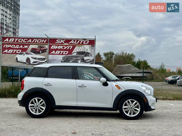 Білий Міні Кантрімен, об'ємом двигуна 1.6 л та пробігом 150 тис. км за 9500 $, фото 4 на Automoto.ua