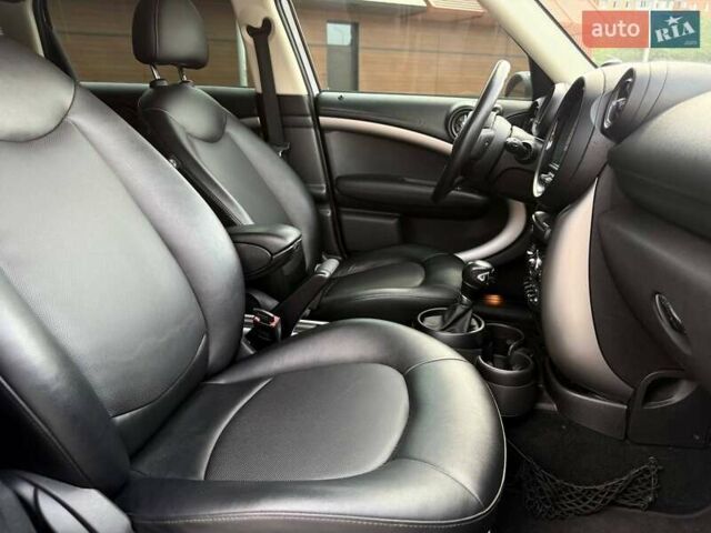 Белый Мини Кантримен, объемом двигателя 1.6 л и пробегом 146 тыс. км за 11900 $, фото 28 на Automoto.ua