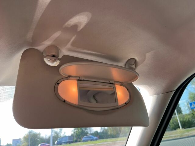 Белый Мини Кантримен, объемом двигателя 1.6 л и пробегом 110 тыс. км за 12600 $, фото 2 на Automoto.ua