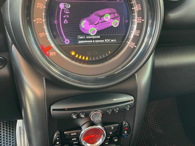 Белый Мини Кантримен, объемом двигателя 1.6 л и пробегом 110 тыс. км за 12600 $, фото 13 на Automoto.ua