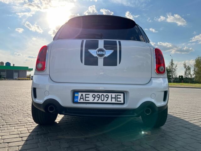 Белый Мини Кантримен, объемом двигателя 1.6 л и пробегом 110 тыс. км за 12600 $, фото 22 на Automoto.ua