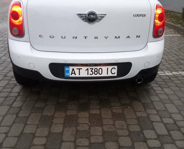 Білий Міні Кантрімен, об'ємом двигуна 1.6 л та пробігом 68 тис. км за 14700 $, фото 1 на Automoto.ua