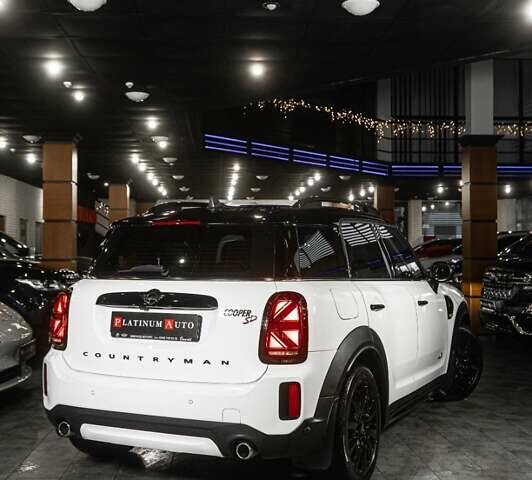 Білий Міні Кантрімен, об'ємом двигуна 2 л та пробігом 50 тис. км за 33900 $, фото 22 на Automoto.ua