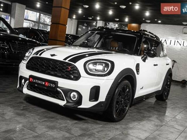 Білий Міні Кантрімен, об'ємом двигуна 2 л та пробігом 50 тис. км за 33900 $, фото 39 на Automoto.ua
