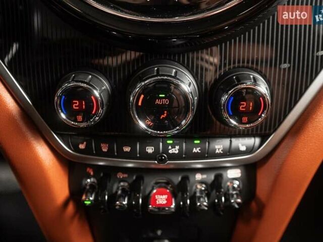 Білий Міні Кантрімен, об'ємом двигуна 2 л та пробігом 50 тис. км за 33900 $, фото 23 на Automoto.ua