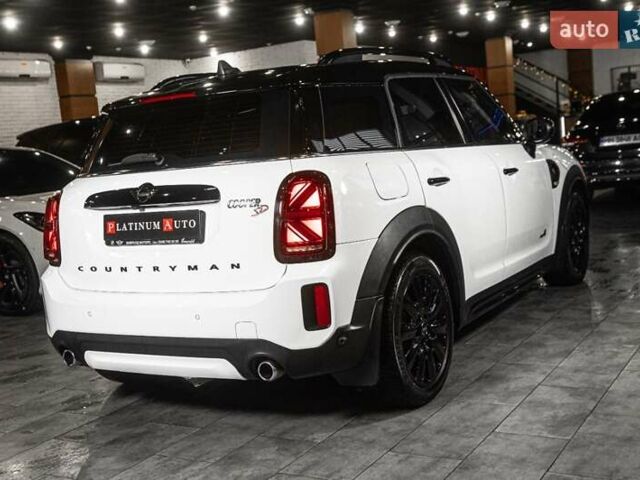 Белый Мини Кантримен, объемом двигателя 2 л и пробегом 50 тыс. км за 32800 $, фото 44 на Automoto.ua