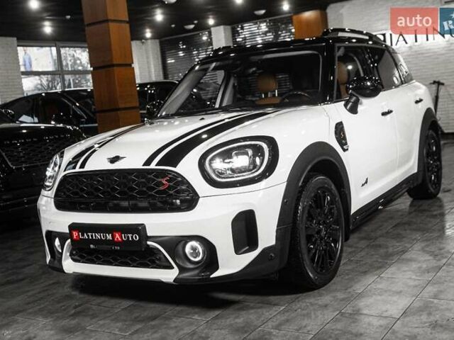 Білий Міні Кантрімен, об'ємом двигуна 2 л та пробігом 50 тис. км за 33900 $, фото 38 на Automoto.ua