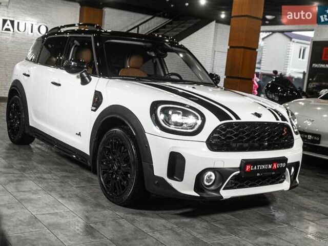 Білий Міні Кантрімен, об'ємом двигуна 2 л та пробігом 50 тис. км за 33900 $, фото 25 на Automoto.ua