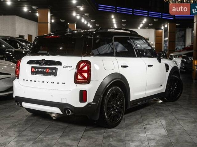 Білий Міні Кантрімен, об'ємом двигуна 2 л та пробігом 50 тис. км за 33900 $, фото 7 на Automoto.ua