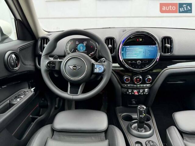 Белый Мини Кантримен, объемом двигателя 2 л и пробегом 14 тыс. км за 29999 $, фото 16 на Automoto.ua