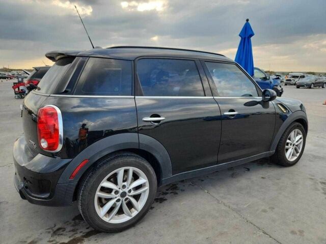 Бежевый Мини Кантримен, объемом двигателя 0 л и пробегом 117 тыс. км за 700 $, фото 2 на Automoto.ua