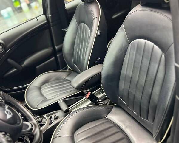 Чорний Міні Кантрімен, об'ємом двигуна 1.6 л та пробігом 87 тис. км за 12999 $, фото 21 на Automoto.ua