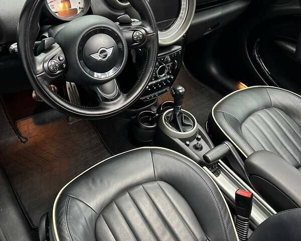 Чорний Міні Кантрімен, об'ємом двигуна 1.6 л та пробігом 87 тис. км за 12999 $, фото 23 на Automoto.ua