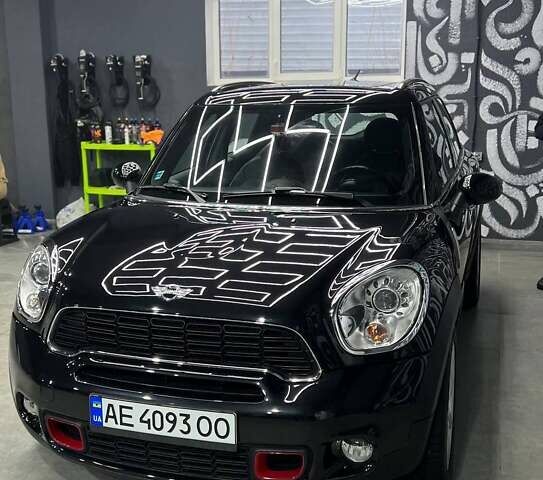 Чорний Міні Кантрімен, об'ємом двигуна 1.6 л та пробігом 87 тис. км за 12999 $, фото 1 на Automoto.ua