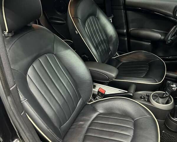 Чорний Міні Кантрімен, об'ємом двигуна 1.6 л та пробігом 87 тис. км за 12999 $, фото 32 на Automoto.ua