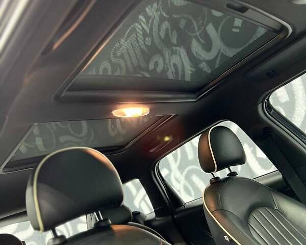 Чорний Міні Кантрімен, об'ємом двигуна 1.6 л та пробігом 87 тис. км за 12999 $, фото 39 на Automoto.ua