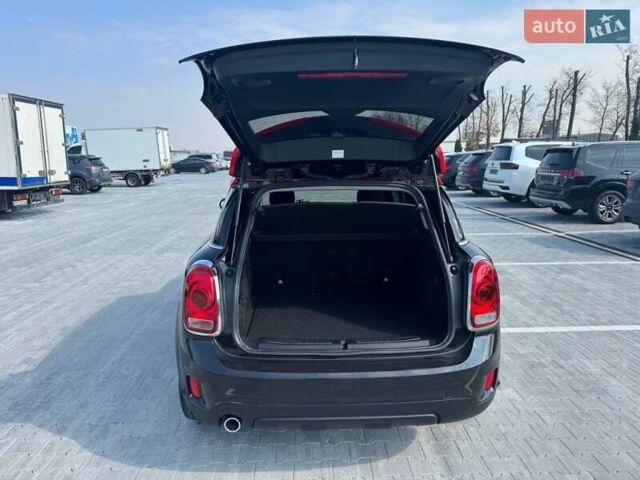 Черный Мини Кантримен, объемом двигателя 2 л и пробегом 116 тыс. км за 22500 $, фото 7 на Automoto.ua