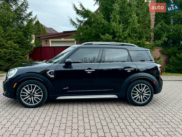 Чорний Міні Кантрімен, об'ємом двигуна 2 л та пробігом 135 тис. км за 17900 $, фото 3 на Automoto.ua